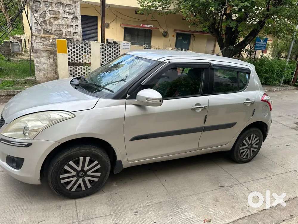Maruti Swift Vxi Excellent Condition Original Paint Papers Valid
