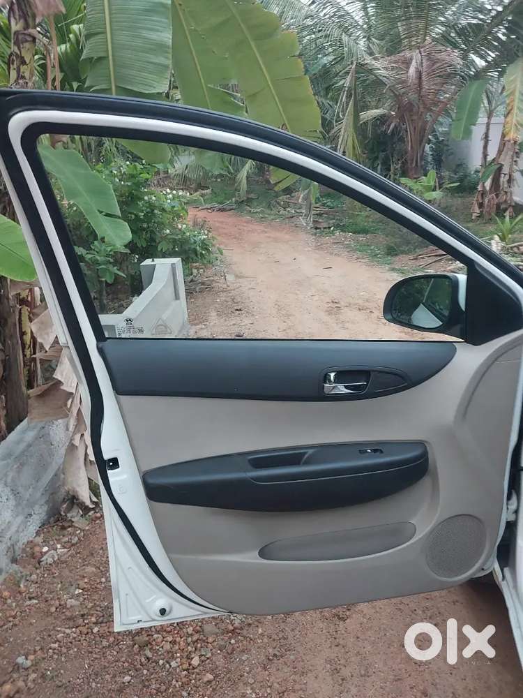 Hyundai I20 2012 Petrol Well Maintained