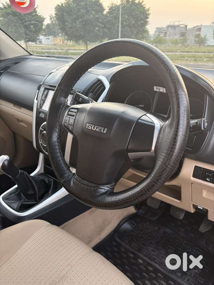 Isuzu D-max V-cross 4x4, 2018, Diesel