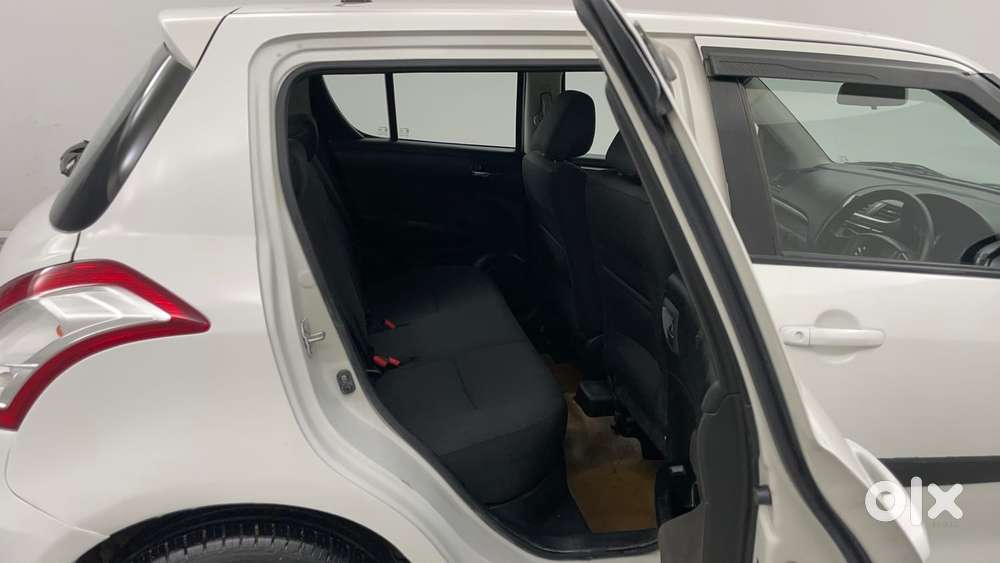 Maruti Suzuki Swift 1.3 Zxi, 2012, Petrol
