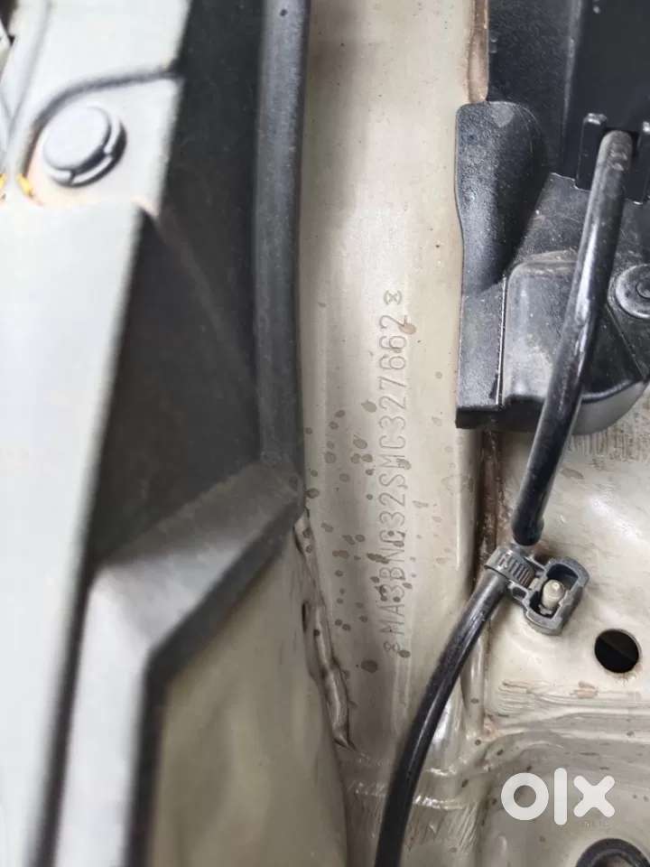Maruti Suzuki Ertiga Zxi At, 2021, Petrol