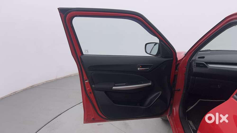 Maruti Suzuki Swift Zxi Plus, 2018, Petrol