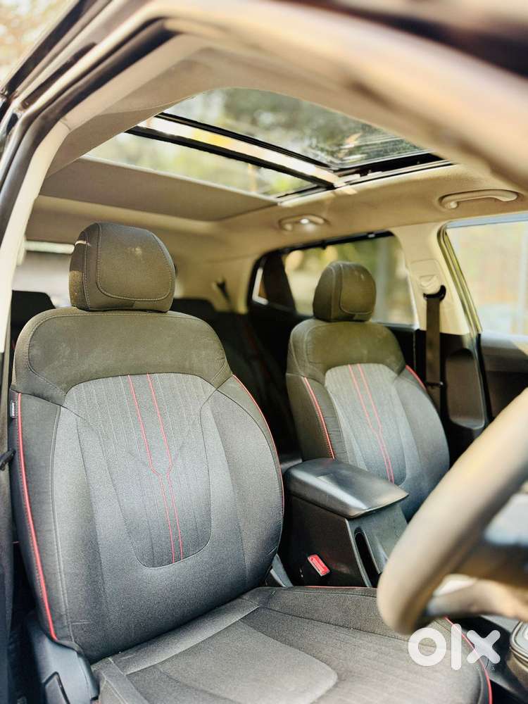 Hyundai Creta 1.5 S Plus Knight Petrol Dual Tone, 2024, Petrol