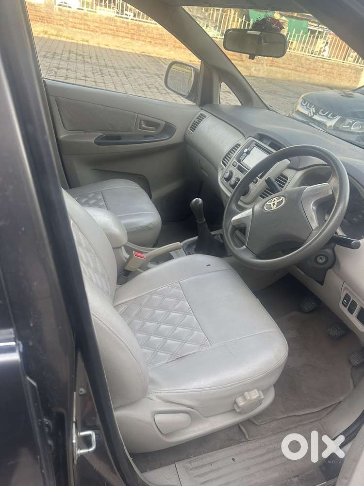 Toyota Innova 2.5 G (diesel) 7 Seater, 2013, Diesel