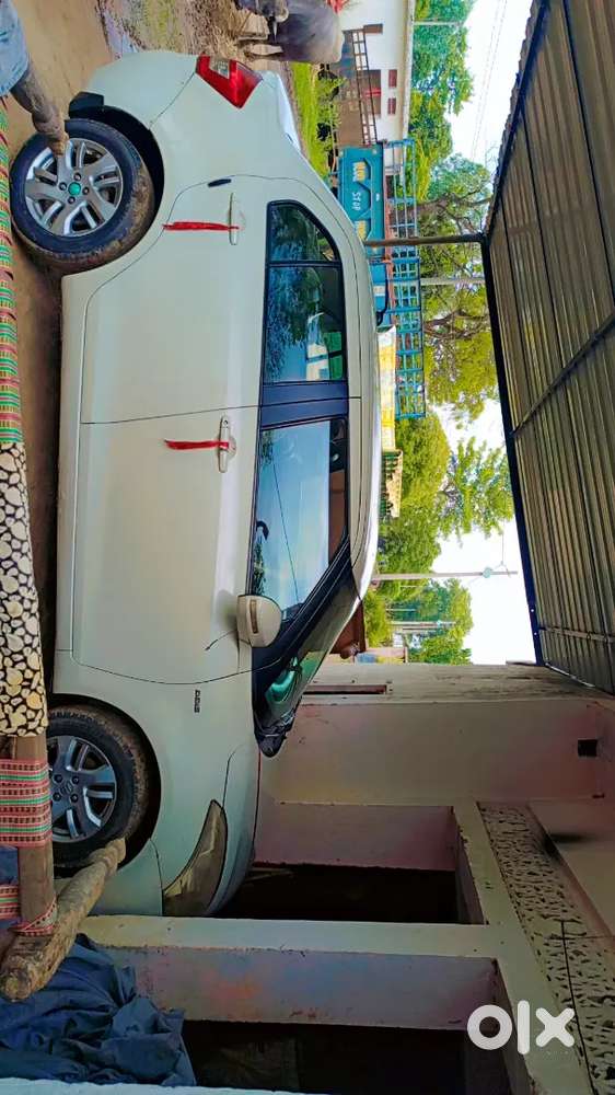 Maruti Suzuki Swift Dzire 2014 Zdi + Mt