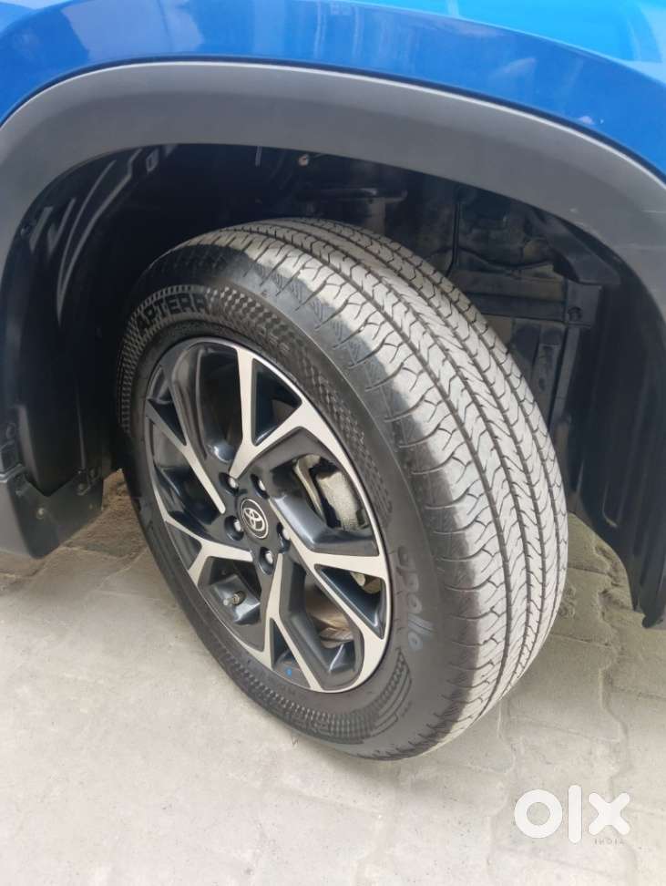 Toyota Urban Cruiser Hyryder 1.5 V Hybrid, 2024