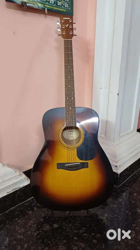 Acoustic Guitar