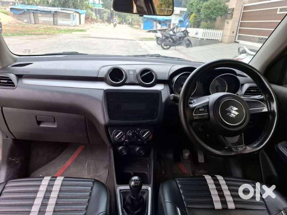 Maruti Suzuki Swift Vxi Optional, 2021, Petrol