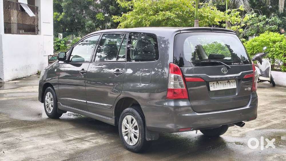 Toyota Innova 2.5 Gx 7 Seater Bs Iv, 2015, Diesel