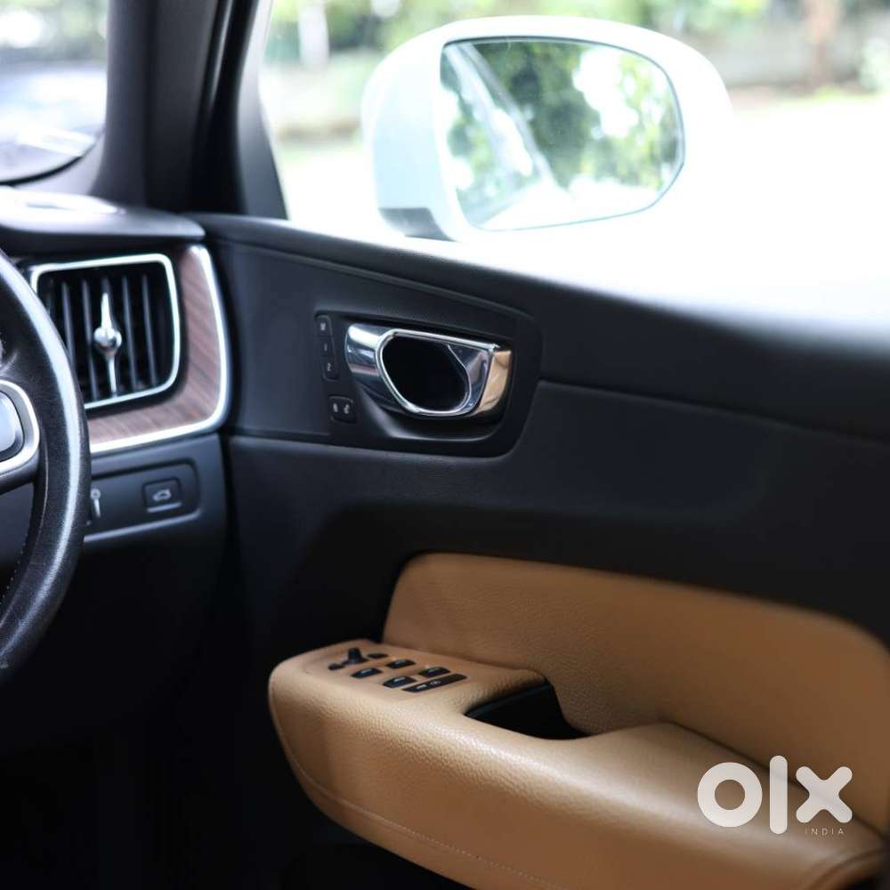 Volvo Xc60 Momentum D4, 2018, Diesel