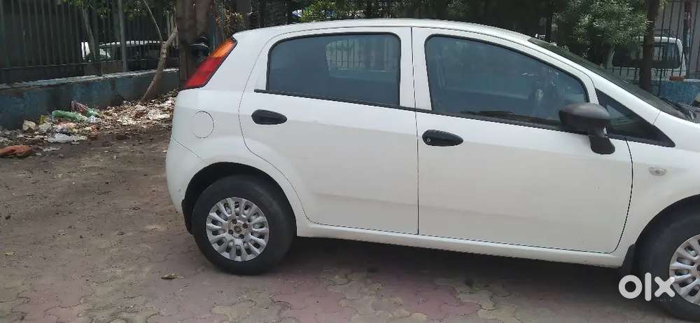 Fiat Punto Pure 2017 Car
