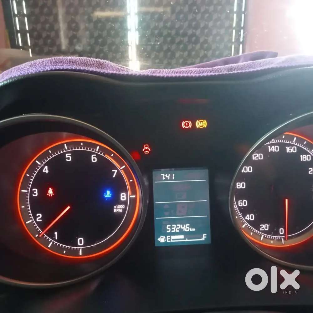 Maruti Suzuki Swift 2020 Petrol 53000 Km Driven