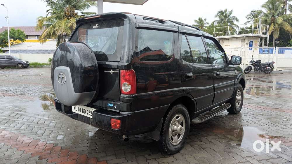 Tata Safari Dicor Lx 4x2 Bs Iv, 2011, Diesel