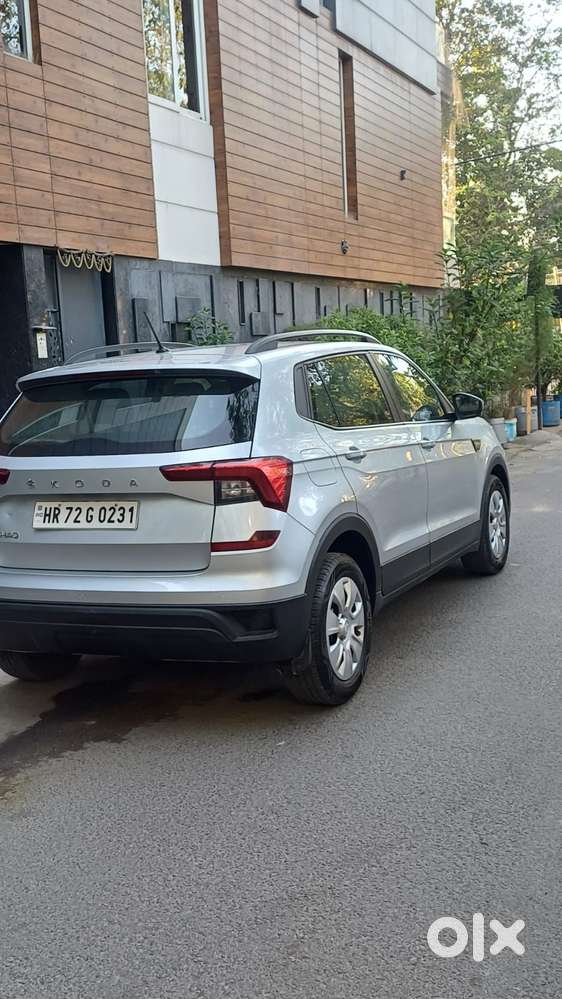 Skoda Kushaq 1.0 Tsi Active, 2022, Petrol