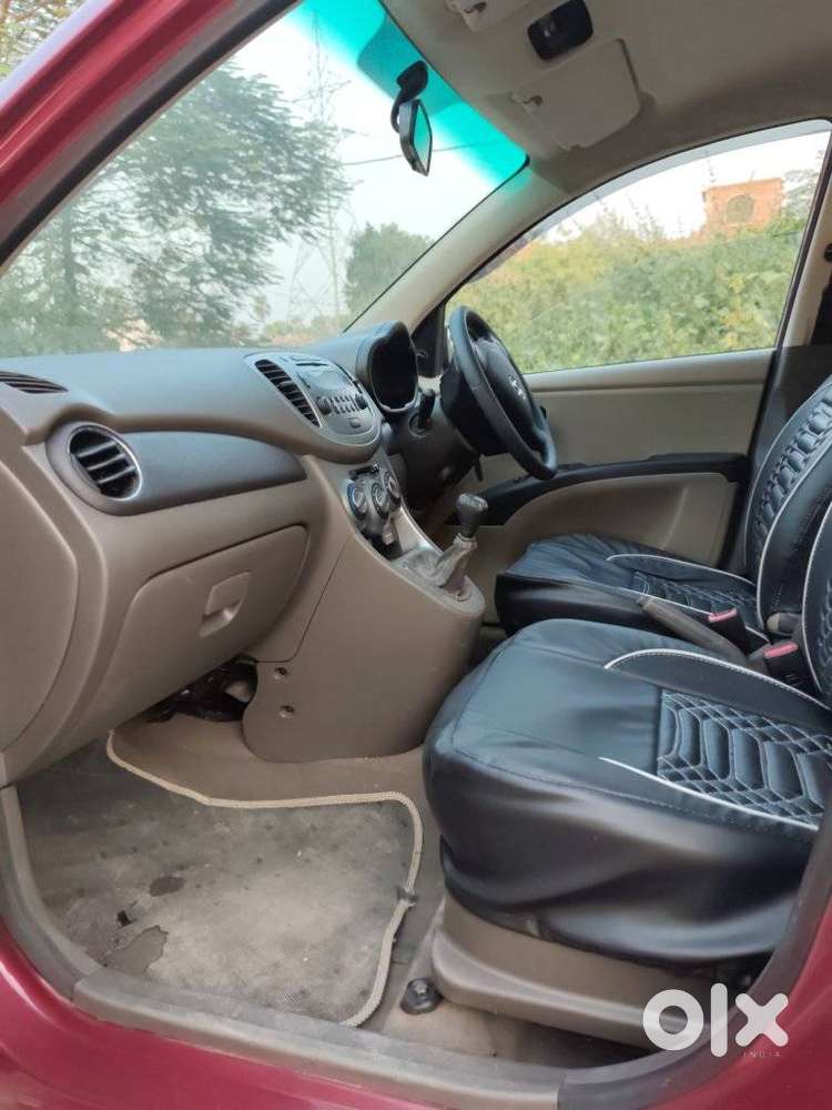 Hyundai I10 Sportz, 2014, Petrol
