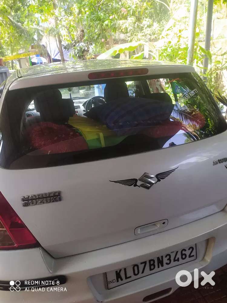 Maruti Suzuki Swift 2010 Petrol 79238 Km Driven