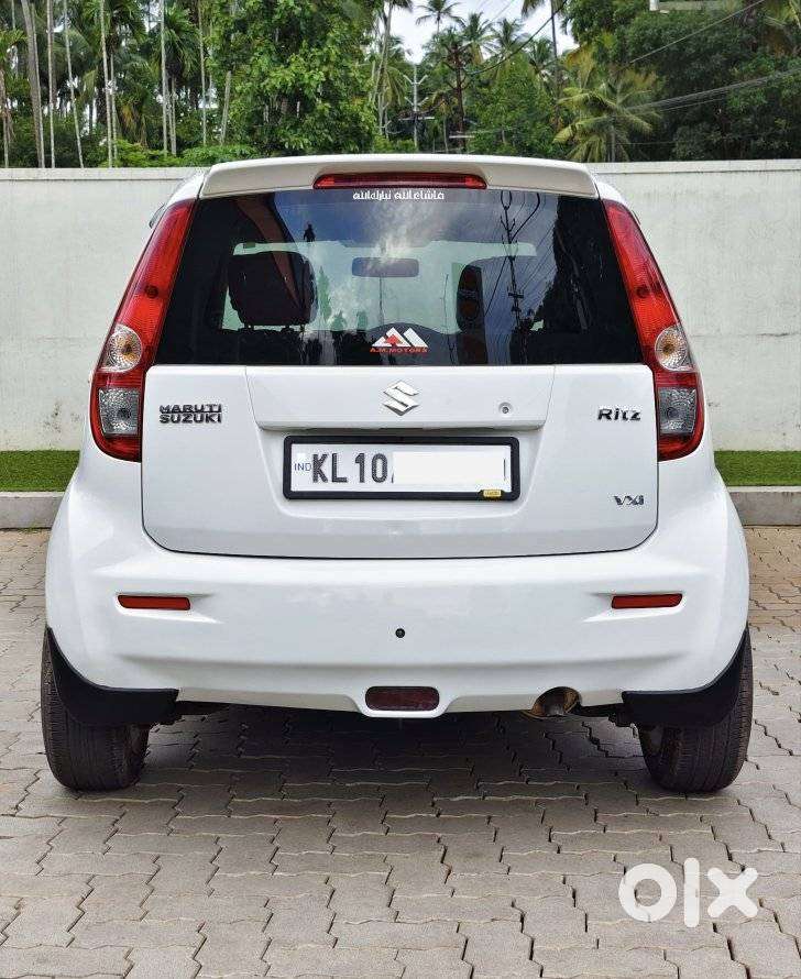 Maruti Suzuki Ritz Vxi, 2014, Petrol