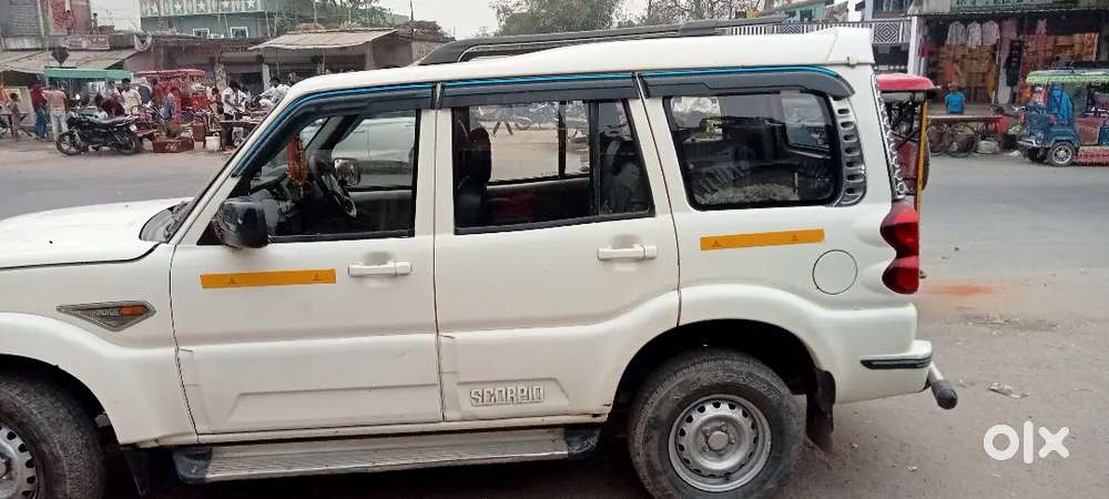 Mahindra Scorpio Classic 2015 Diesel 105000 Km Driven