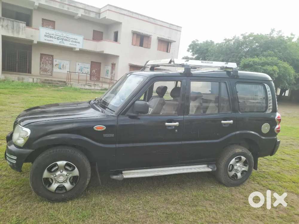 Mahindra Scorpio Classic 2008 Diesel 65000 Km Driven