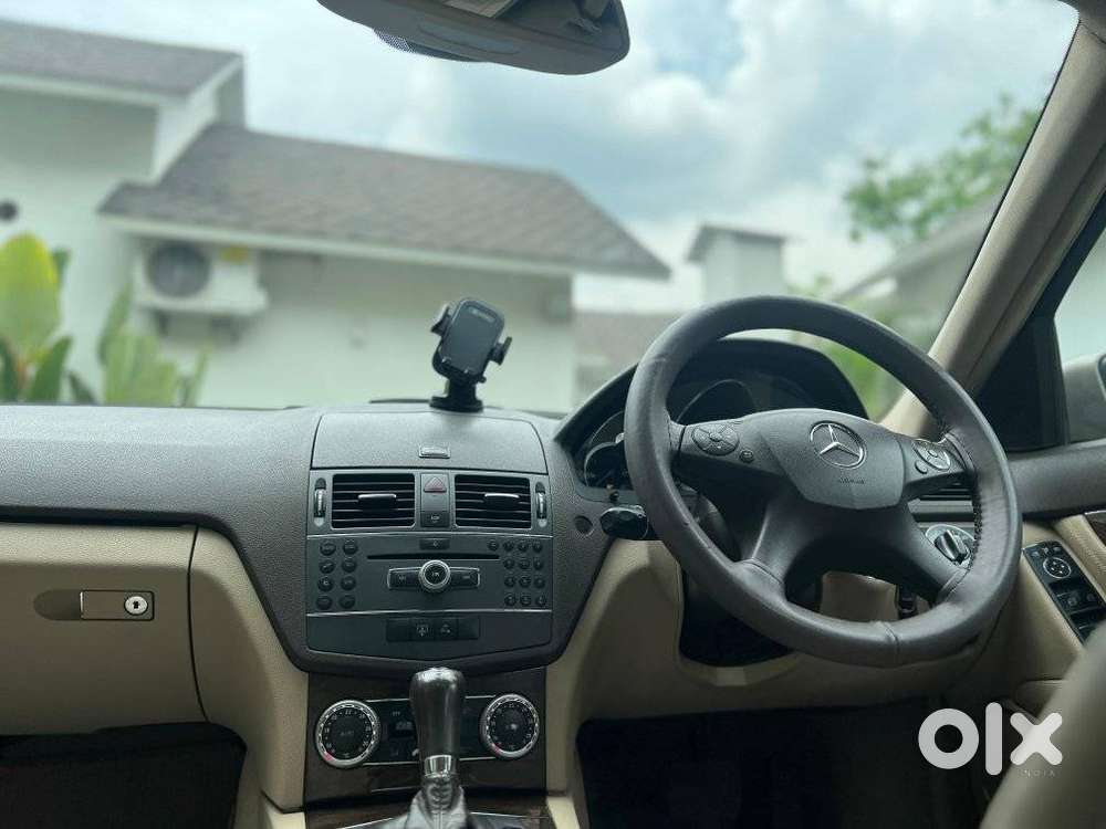 Mercedes-benz C-class 200k At, 2010, Petrol