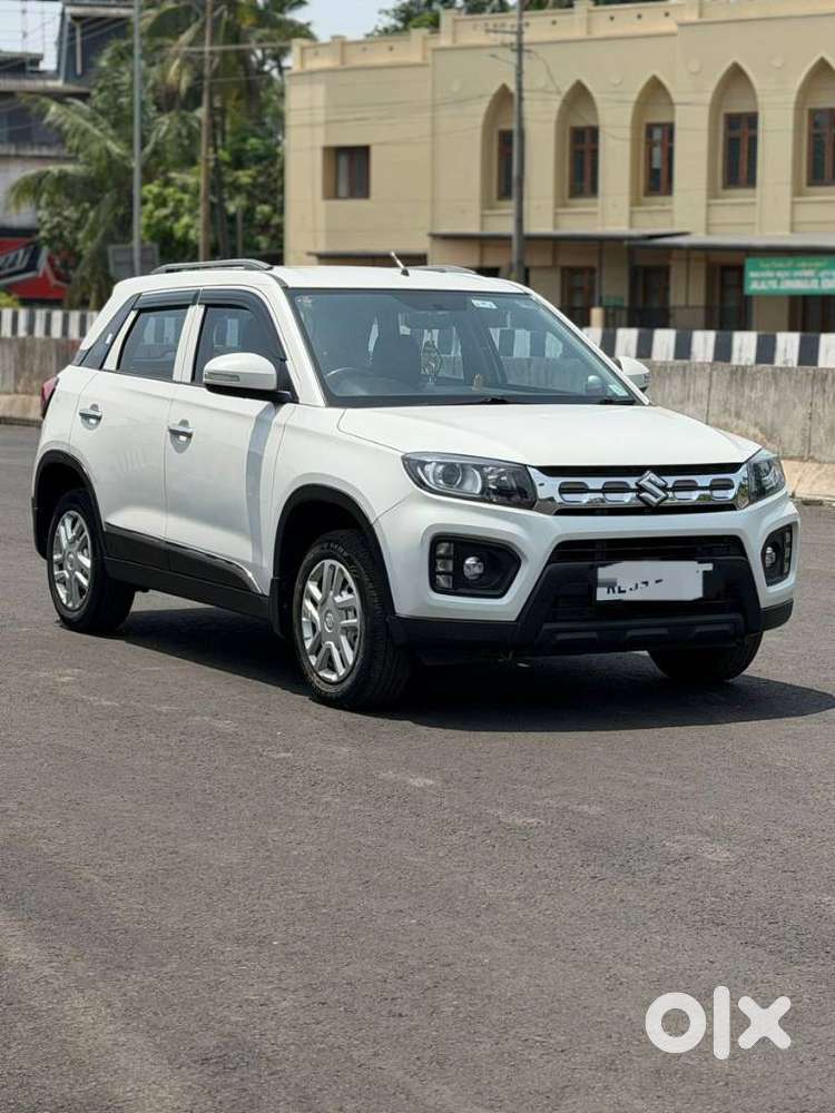 Maruti Suzuki Brezza 1.5 Lxi Smart Hybrid, 2020, Petrol
