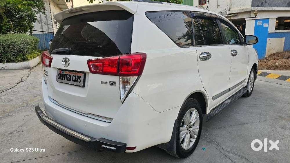 Toyota Innova Crysta 2.8z Automatic, 2018, Diesel