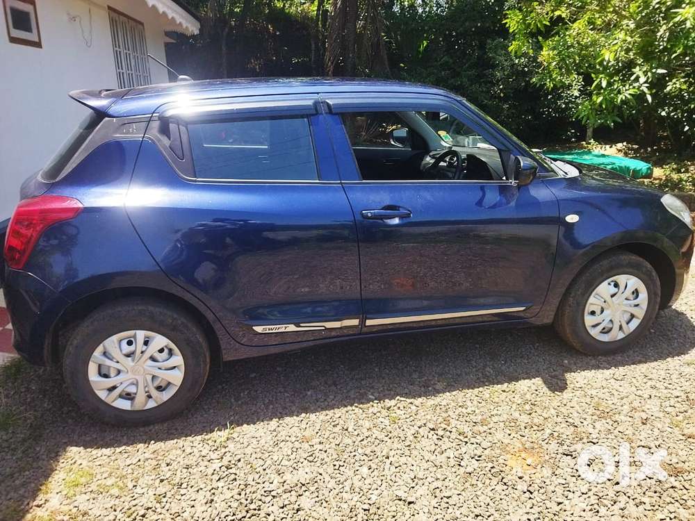 Maruti Suzuki Swift Vvt Lxi, 2021, Petrol
