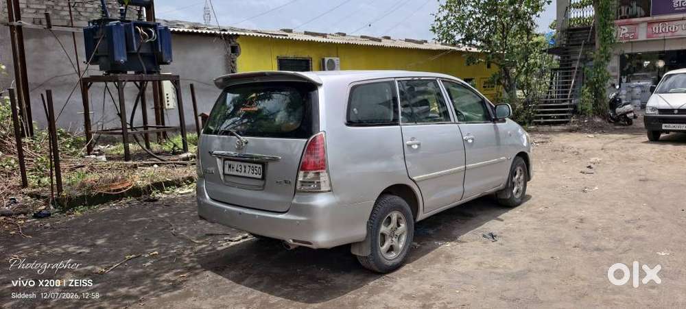 Toyota Innova 2.5 G (diesel) 8 Seater, 2009, Diesel