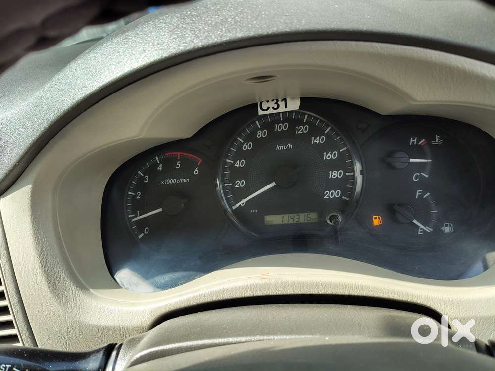 Toyota Innova 2.5 G (diesel) 8 Seater, 2014, Diesel