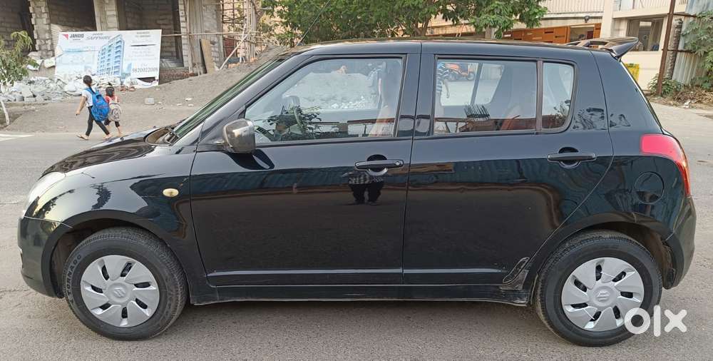 Maruti Suzuki Swift 2004-2010 Vxi Bsiv, 2011, Petrol