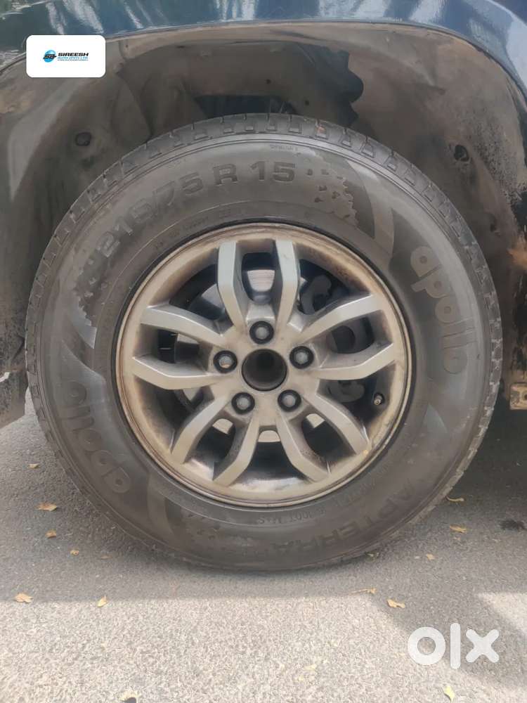 Mahindra Tuv 300 T10 Dual Tone, 2018, Diesel