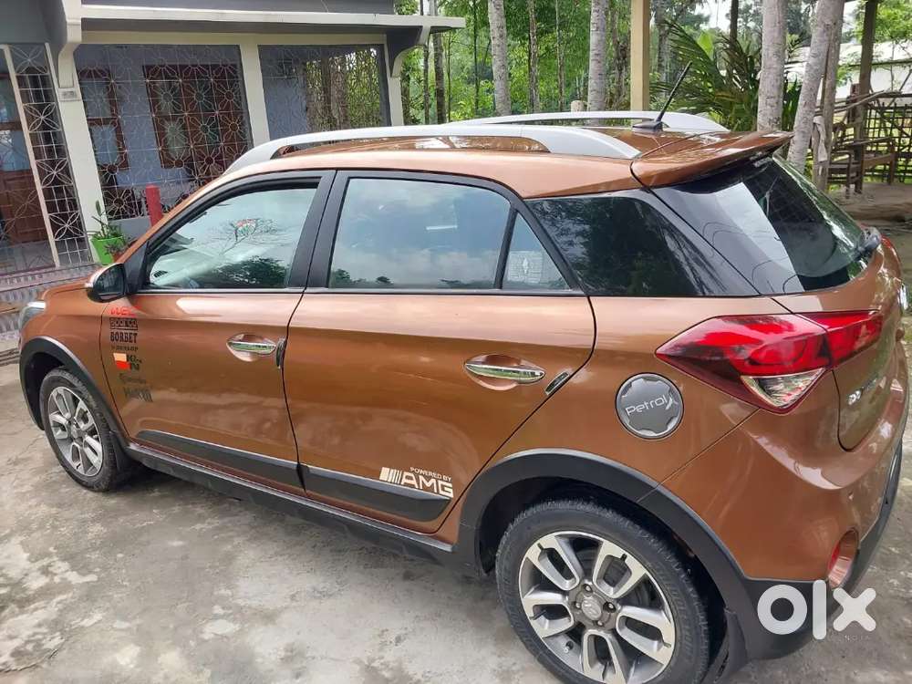 Hyundai I20 Active 2017 Petrol Well Maintained