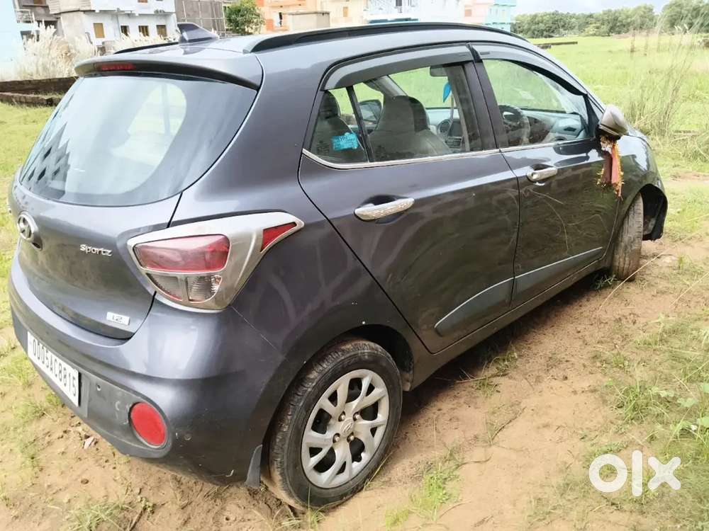 Hyundai Grand I10 Sportz 2017 Variant