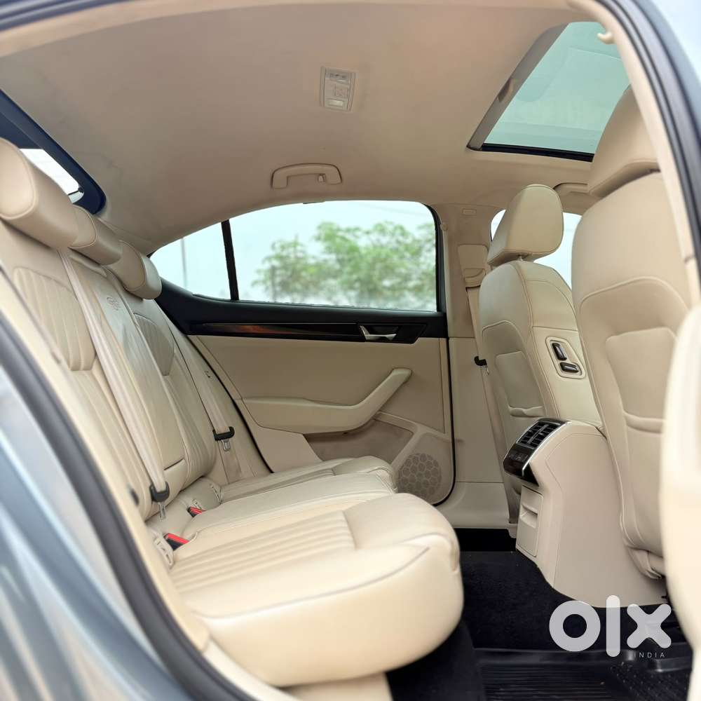 Skoda Superb Laurin And Klement 1.8, 2017, Petrol