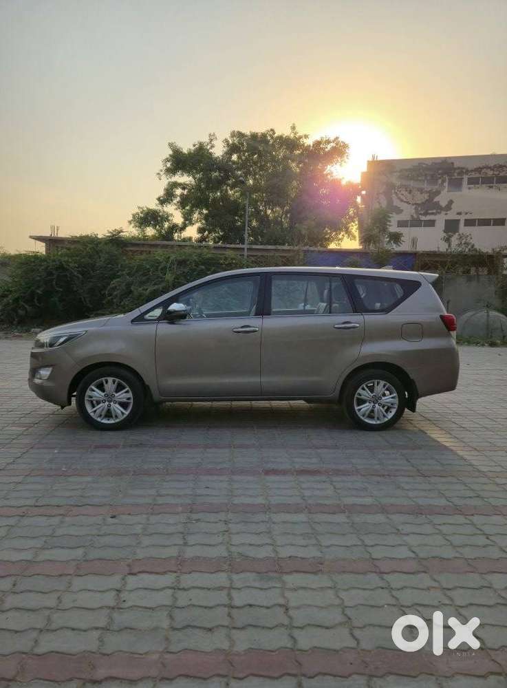 Toyota Innova Crysta 2.4 Zx Mt, 2018, Diesel