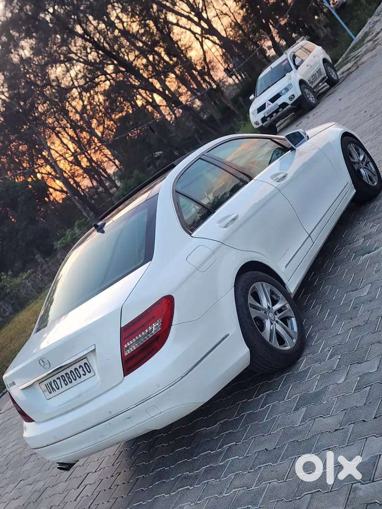Mercedes-benz C-class Full Insurance Petrol Well Maintained