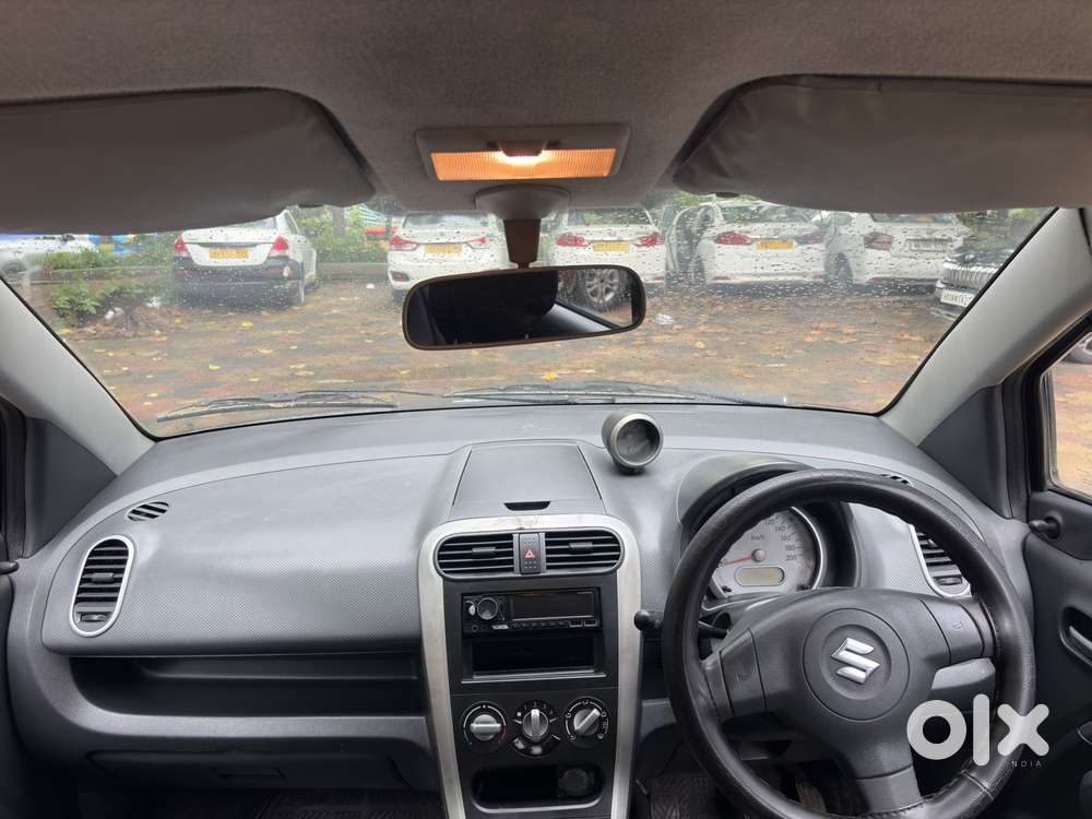 Maruti Suzuki Ritz Vxi, 2009, Petrol