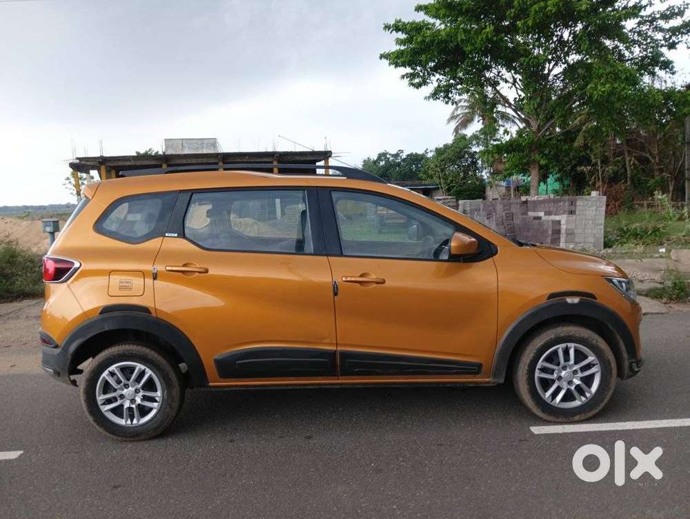 Renault Triber Rxt, 2019, Petrol