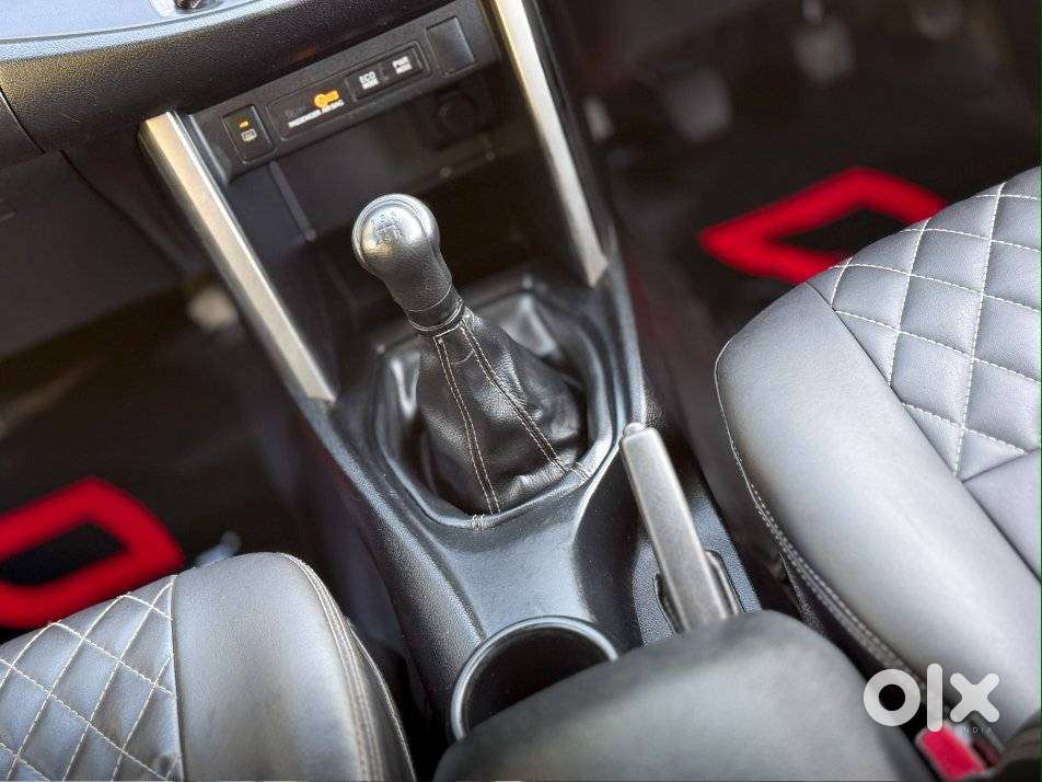 Toyota Innova Crysta 2.4 G Mt, 2018, Diesel