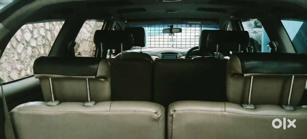 Toyota Innova 2.5 Z Diesel 7 Seater, 2011, Diesel