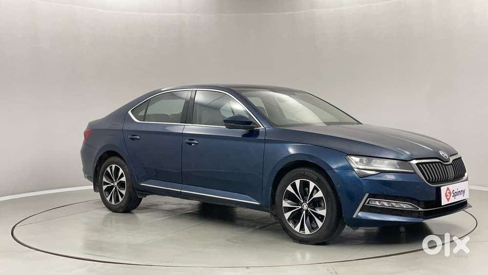 Skoda Superb 2.0 L&k Tsi At, 2023, Petrol