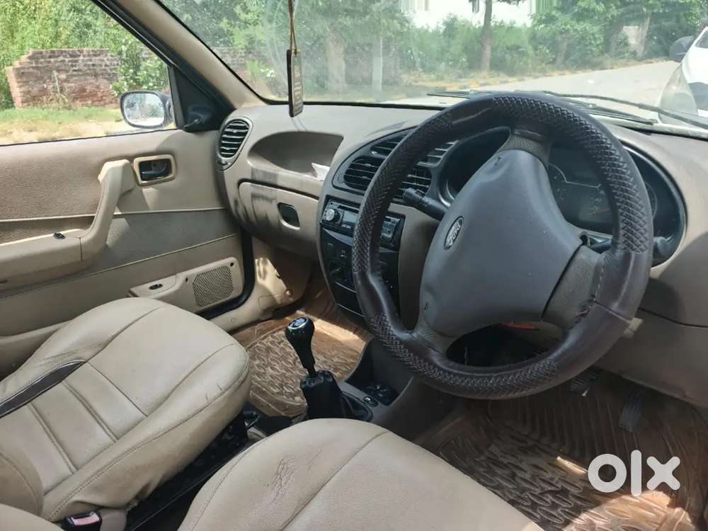 Ford Ikon Diesel 2010 Variant Family Car ,chil Ac , Centr Lock ,25+ Av