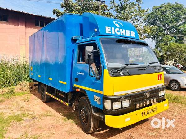 2013 eicher 1059xp 14 feet closed body