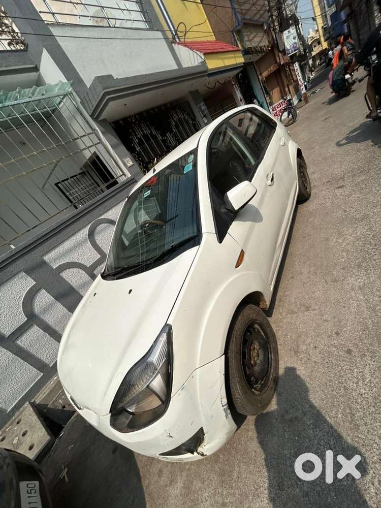 Ford Diesel Car 2011 Model