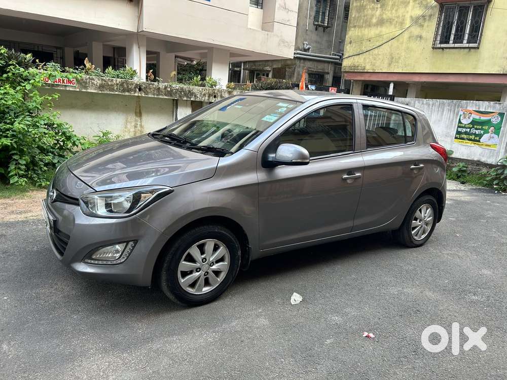 Hyundai I20 Sportz Plus, 2013, Petrol