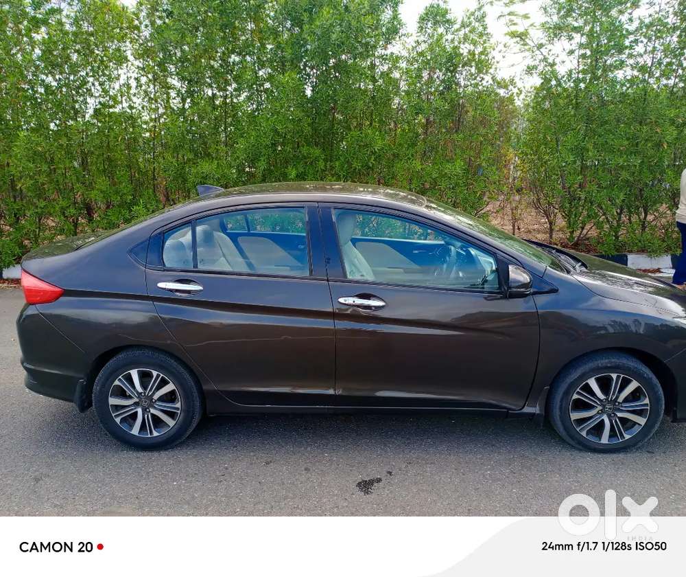 Honda City 2017 Cng & Hybrids 61000 Km Driven