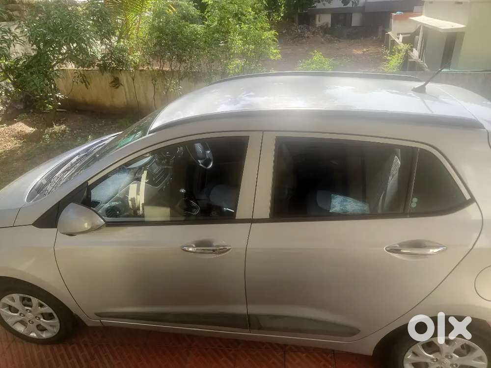 Hyundai Grand I10 Sportz 2014 Petrol