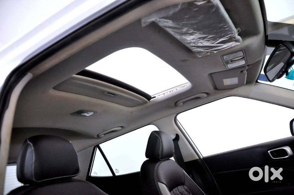 Hyundai Venue 1.0 Sx Turbo Dct, 2019, Petrol