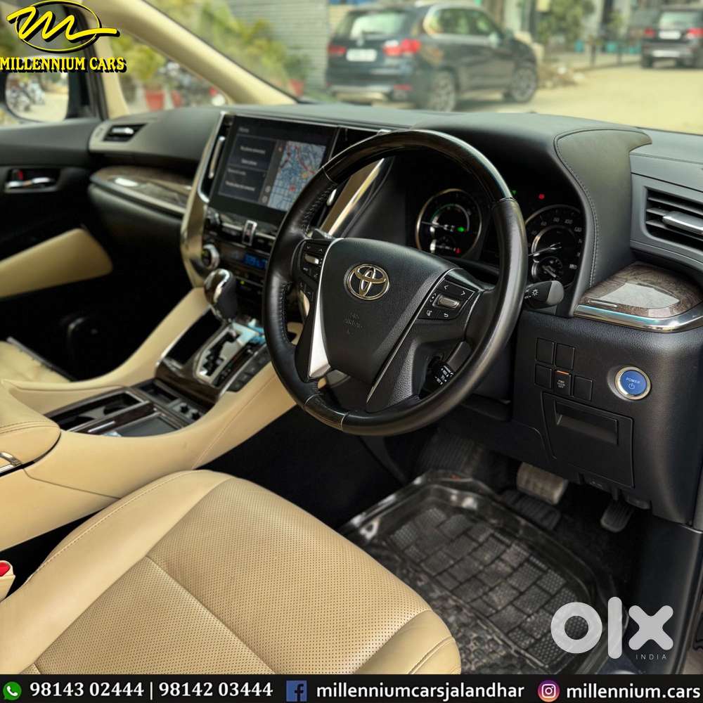 Toyota Vellfire Vip – Executive Lounge, 2022, Cng & Hybrids