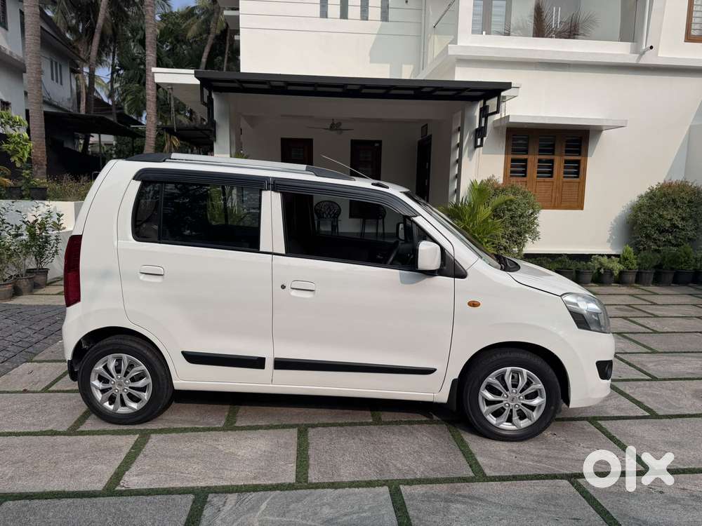 Maruti Suzuki Wagon R Vxi 1.0, 2014, Petrol